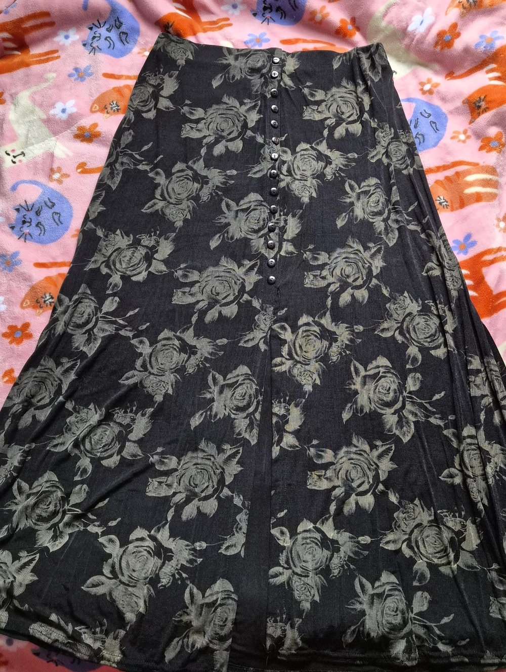 Floral Button-Front Maxi Skirt - Black and Gray